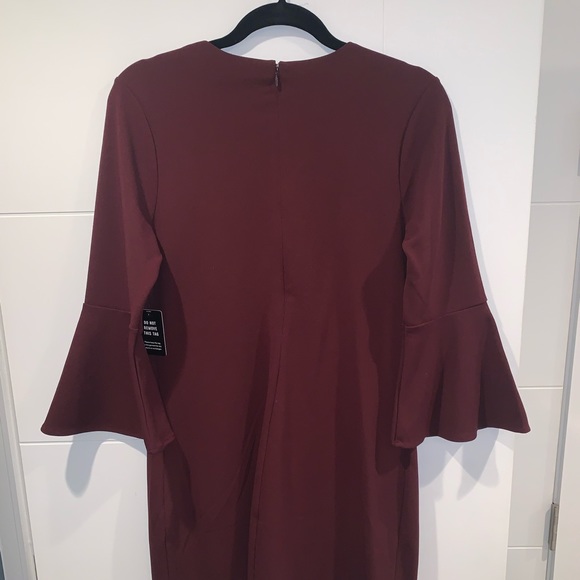 Bell Sleeve Dress - Picture 5 of 6